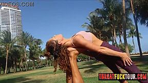 Yoga Petite Latina Vivianne De Silva Rough Face Fucked