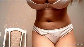 teen model flaunts big boobs on live webcam