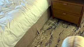 Hot Luna Legend bangs her first fan hard