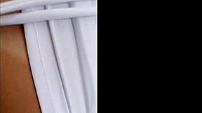 Latina pornstar Samuka Ventura orgasms in first fuck of 2021