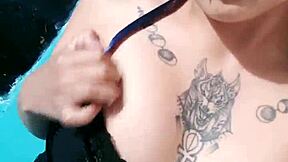 Brunette sexy baby streams on webcam