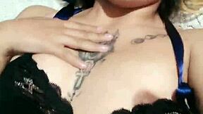 Brunette sexy baby streams on webcam