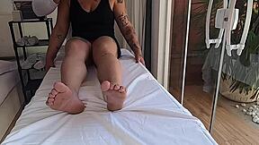 Watch before it gets deleted - married woman filmed during appointment getting touched by therapist - tantric massage - real video 😏