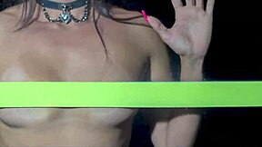 i saw lene v8 prepair for the show in swing house with big ass