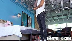 Playful Mazy Myers gets hardcore with Quinton James in POV