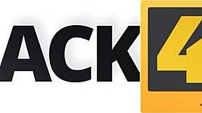 gym manager burns calories with muscular black client