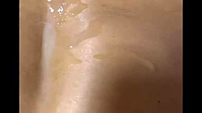 boyfriend persuades girlfriend for cum in mouth on video