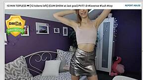 SweetieJenny dances seductively 😍