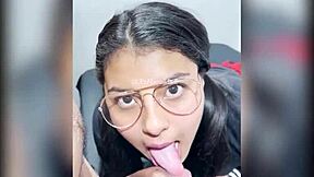 Amateur Teen Gives First Blowjob Facial