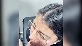 Amateur Teen Gives First Blowjob Facial