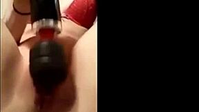 I'm a teen masturbatin on webcam for free