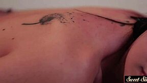 i'm the glam masseuse teen blowin his cock