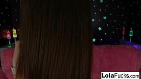 Sexy lola handles big black cock 😍