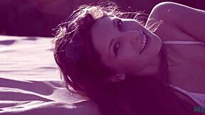 Watch Talia Masturbate!