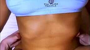 La Madrastra De Su Amiga Era Una Mujer Que Le Encantaba Que La Dominaran En La Cama Y Su Amante No Podía Resistirse A Sus Súplicas!