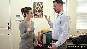 Intense Emotions Surge During Sensual Nuru Massage with Sexy Masseuse Leading to Oral Pleasures