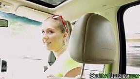 Blonde Lezbo Licks Snatch in Hot Threesome