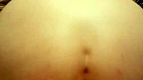 my girlfriend has this gorgeous mexican ass, she's pretty and loves sex with amateurs