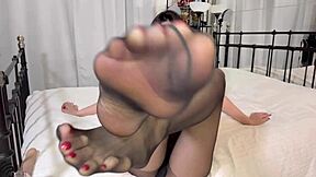 Wow, check Liza Virgin's stunning foot fetish close-up! 😍