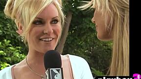 I, Taryn Richard, posed naked with friends in hot photoseshun