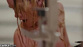 hey babe, wanna join me in the bath for a surprise?