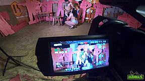 por trás das câmeras de gabriela ramos gravando com bettohfitness na marcenaria, binho ted e sandro lima