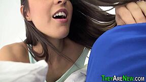 Teen Amateur Gets Creampied for First Time So Wild