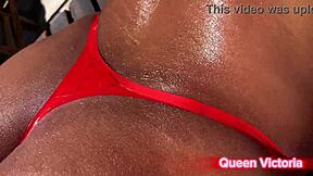 queen victoria riding dildo on the beach, so hot! 🏖️🔥