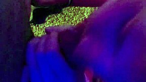 she's sucking that big cock deep 😍