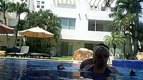 feels so good to screw after swimming in the pool