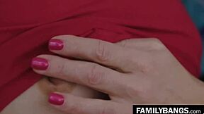 Sexy Milf Mindi Mink Educates Stepdaughter Shyla Jennings With Intense Fucking