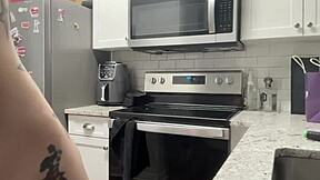 Young 18+ Thug Twerking Her Tattooed Big Ass In Shorts Close Up