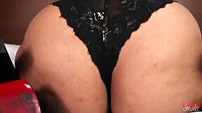 Is that giant ass taking Lord Kenobi's cock?