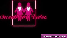 Blonde Teens Kyler Quinn And Braylin Bailey Lick Sexy Bodies.