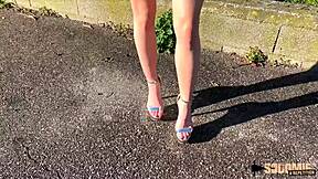 crystal brunette lovin anal bang with double penetration fun