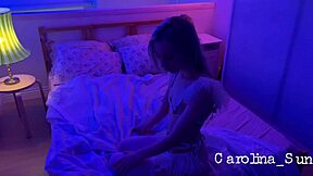 Carolina Sun Enjoys A Relaxing Self-Care Session Outdoors