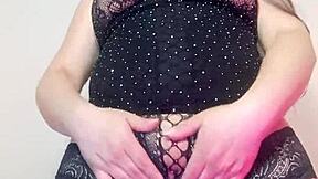 Boss's Wife Seduces Me With Videos, Loving Her Big Pussy And Kissing Lips