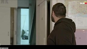 the next door neighbor annie reis gets facial