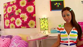 Angel Cummings, 19 yo cutie, sucks huge cock for massive facial