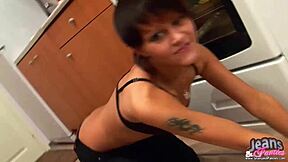Skinny Jeans Highlight 18yo Ass Amazingly