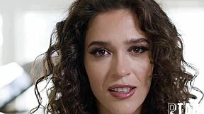 Up close with Victoria Voxxx and Robby Apples!