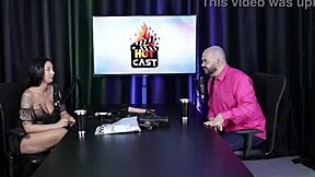 Paulo Avelar listens to masturbation in the city