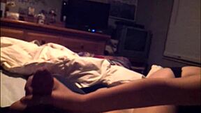 Sexy college girl made hot sex tape in dorm