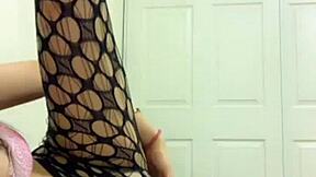 em gái 2k thủ dâm part 12