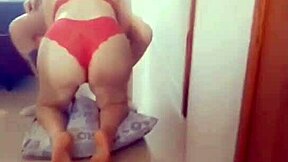 i show the best blowjobs and greek kisses to my petite latina