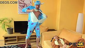 Czech teen girlfriend gets creampie in pussy after fucking in pjs.