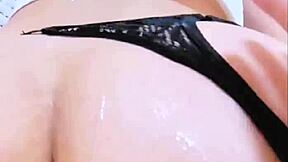 i fuck my coworker who sends private photos