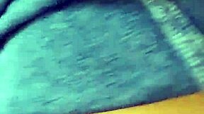 Le Folle el Coño a Mi Novia en Casa con Amigos