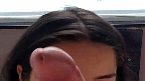 Putinha white moon sucks in front of jacuzzi 😏