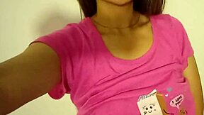 Se filtra video íntimo de universitaria mexicana Milet de Monterrey, revelando emociones profundas.